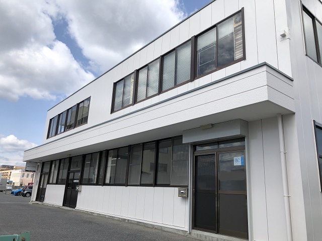 【作町鈴木ビル2階 D・E号室】平字作町一丁目 ほっともっと様隣♪