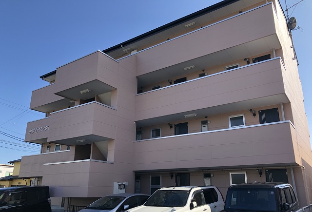 【平下平窪】賃貸 ホワイトマンション302,303号室(2K)家賃45,000円(駐車場1台込み)買い物便利(^^♪