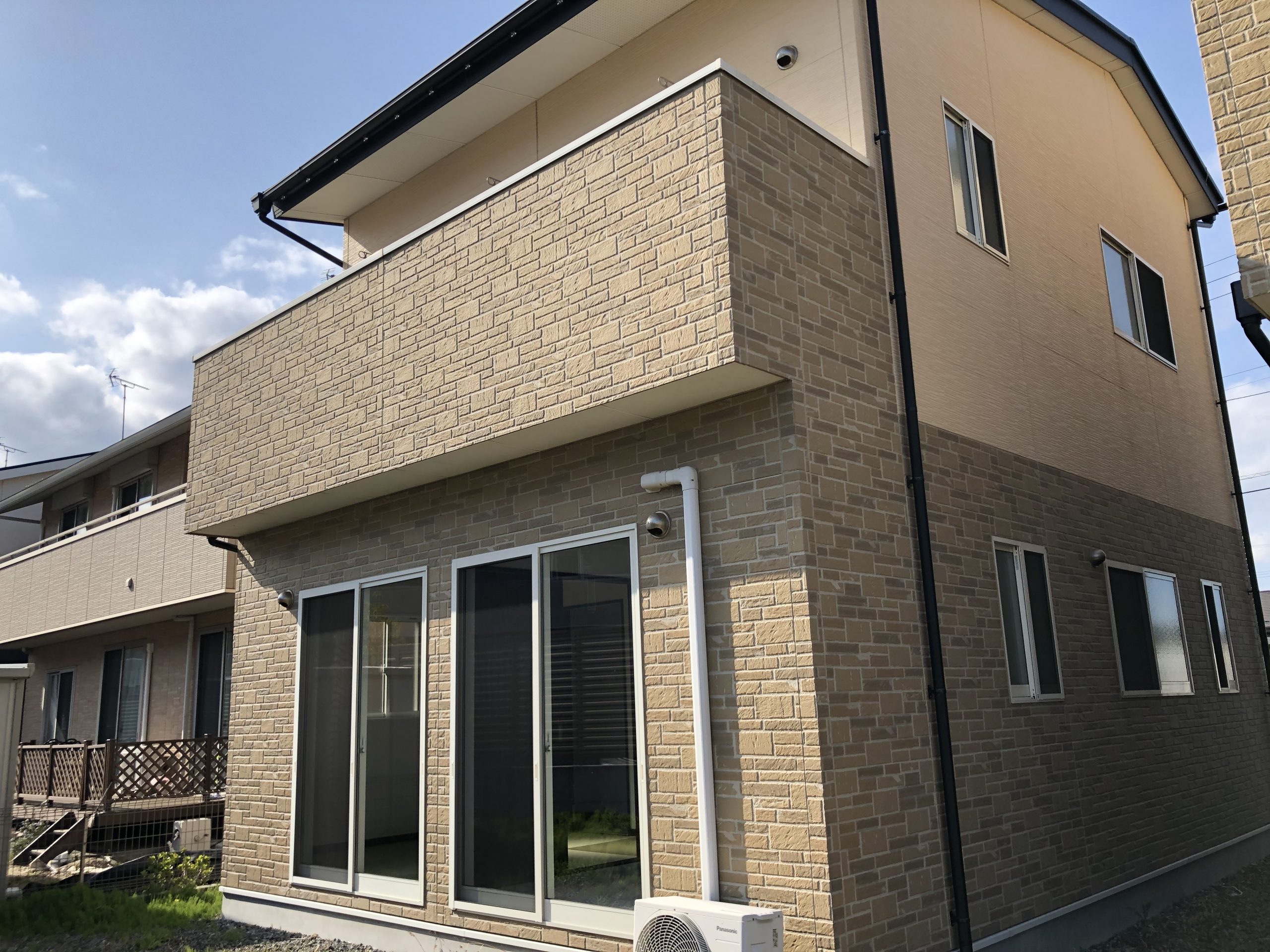 【久之浜】賃貸一戸建 3号棟(4LDK )家賃105,000円(駐車場2台無料)築浅物件(^^♪